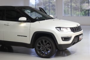 c2141cfab58ee32c799fdd87952292bf.jpg